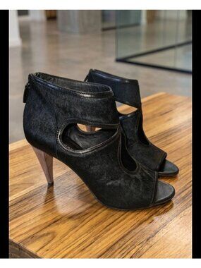 Elie Tahari Isadora Genuine Calf Hair Peep-Toe Cutout High Heel Booties 10.5 M
